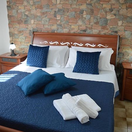 Casa Farini Apartment ซานวิโต โลคาโป ภายนอก รูปภาพ